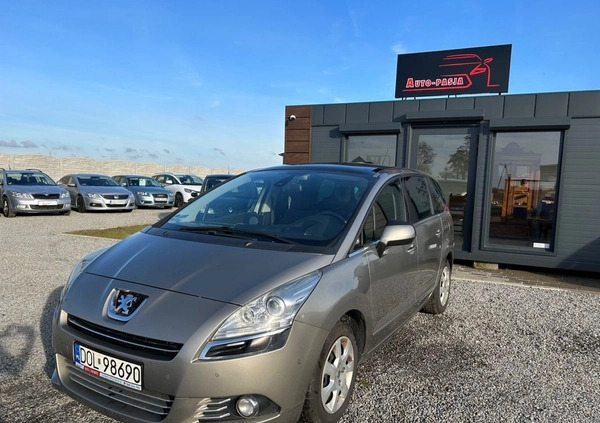 Peugeot 5008 cena 20400 przebieg: 349000, rok produkcji 2009 z Malbork małe 232